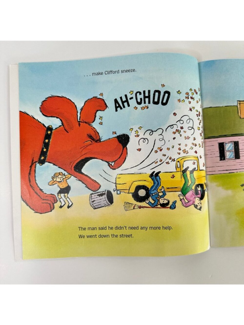 2/$6 Clifford’s Good Deeds book by Norman Bridwell (Paperback) - Picture 2 of 9